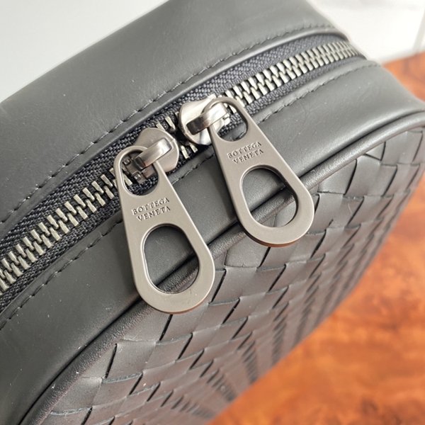 ボッテガヴェネタバッグ角部分ディテール